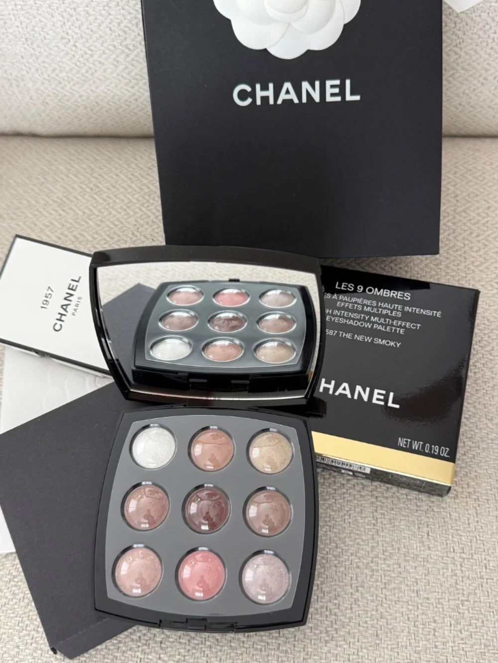 New CHANEL LES 9 OMBRES Eyeshadow Palette 587 The NEW SMOKY 2026 LIMITED EDITION